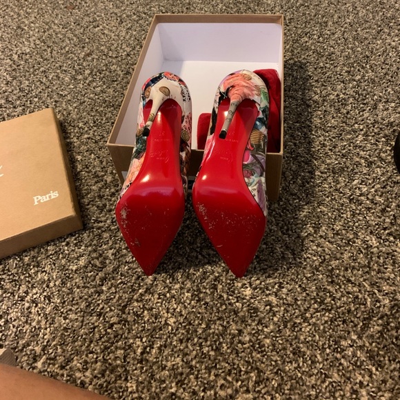 Heels - Picture 4 of 6